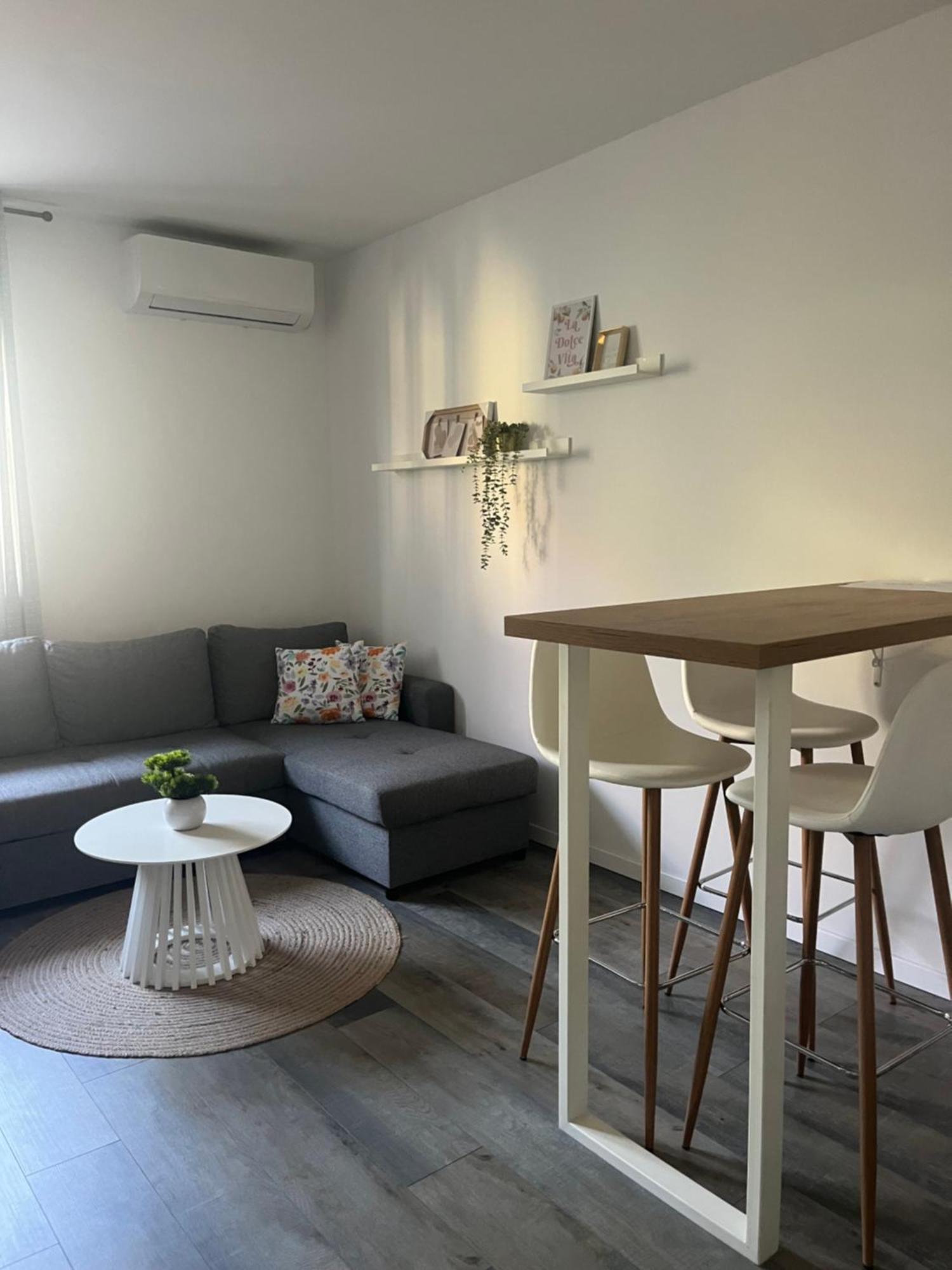 Beoair Apartments Surčin Zewnętrze zdjęcie