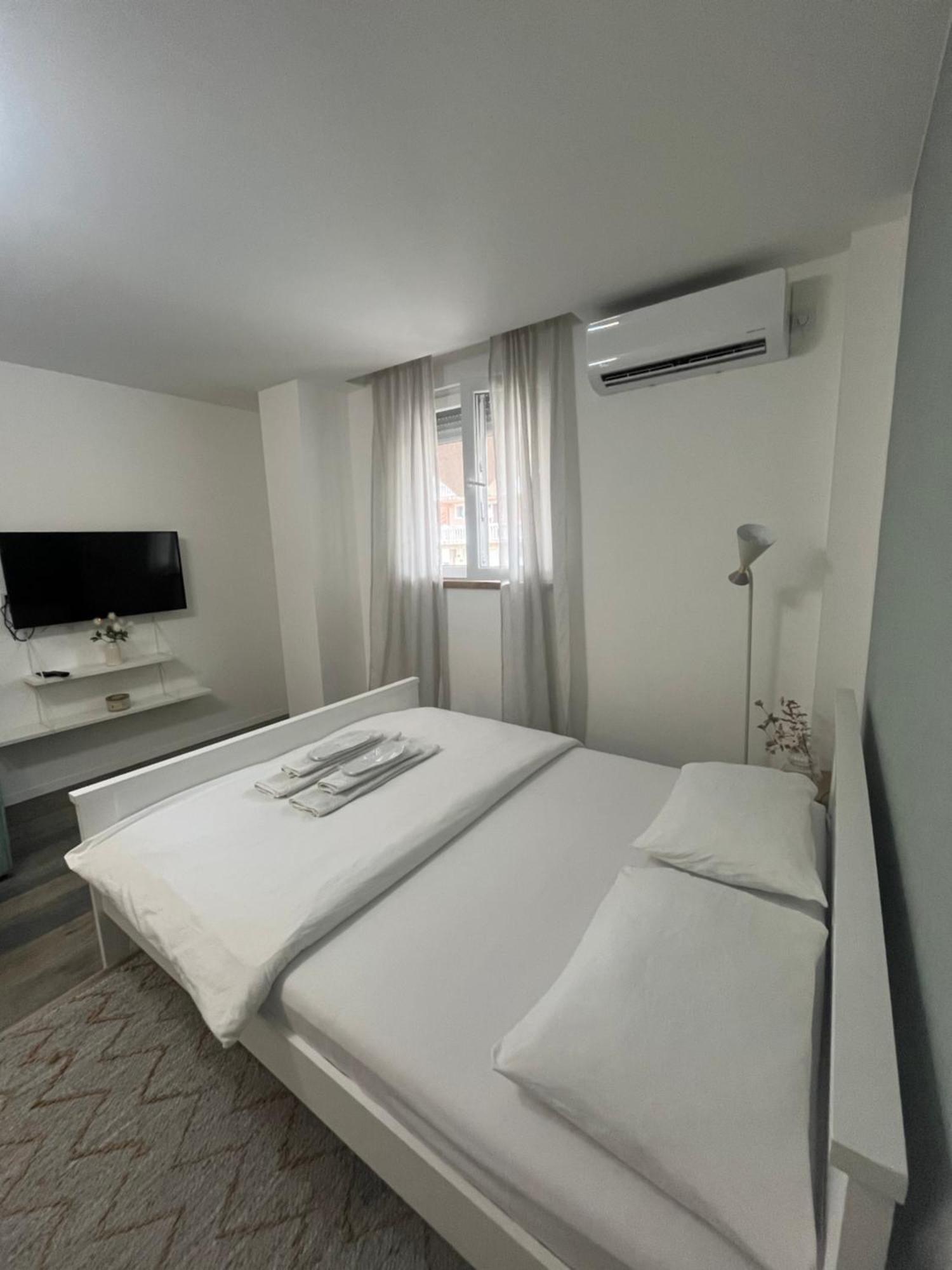 Beoair Apartments Surčin Zewnętrze zdjęcie